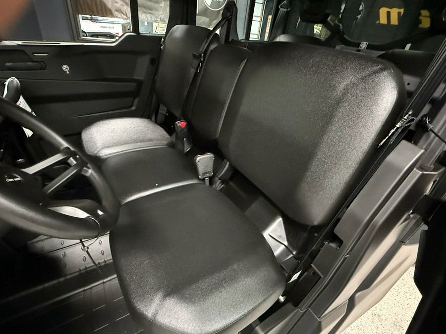 2027 Can-Am Defender MAX DPS CAB HD10