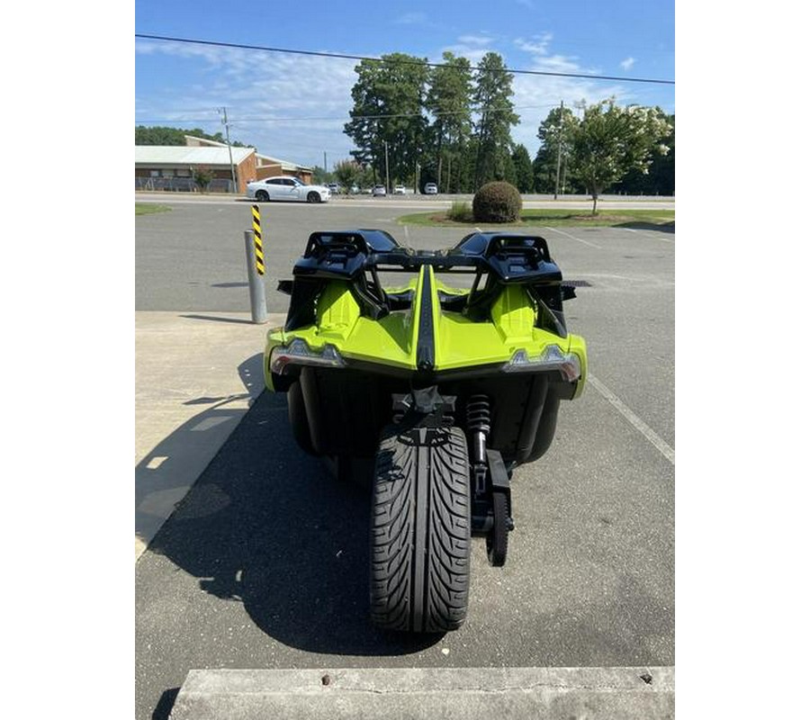 2023 Polaris Slingshot® Slingshot® SL Neon Lime (Manual)