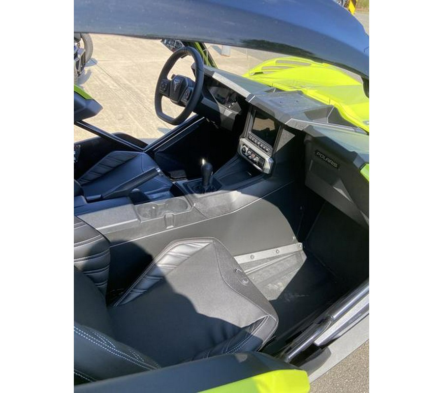 2023 Polaris Slingshot® Slingshot® SL Neon Lime (Manual)