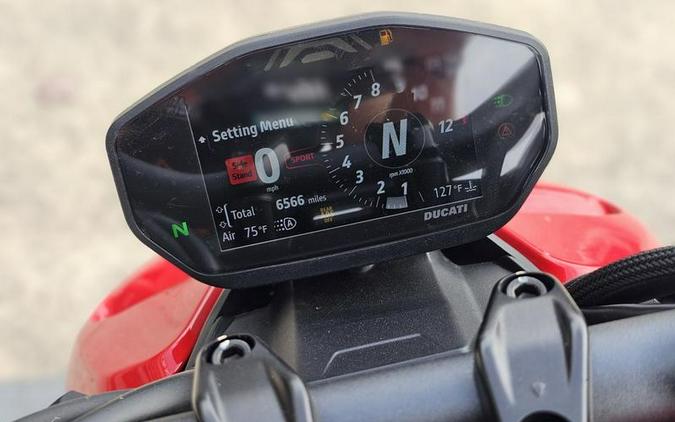 2022 Ducati Streetfighter V2 Ducati Red