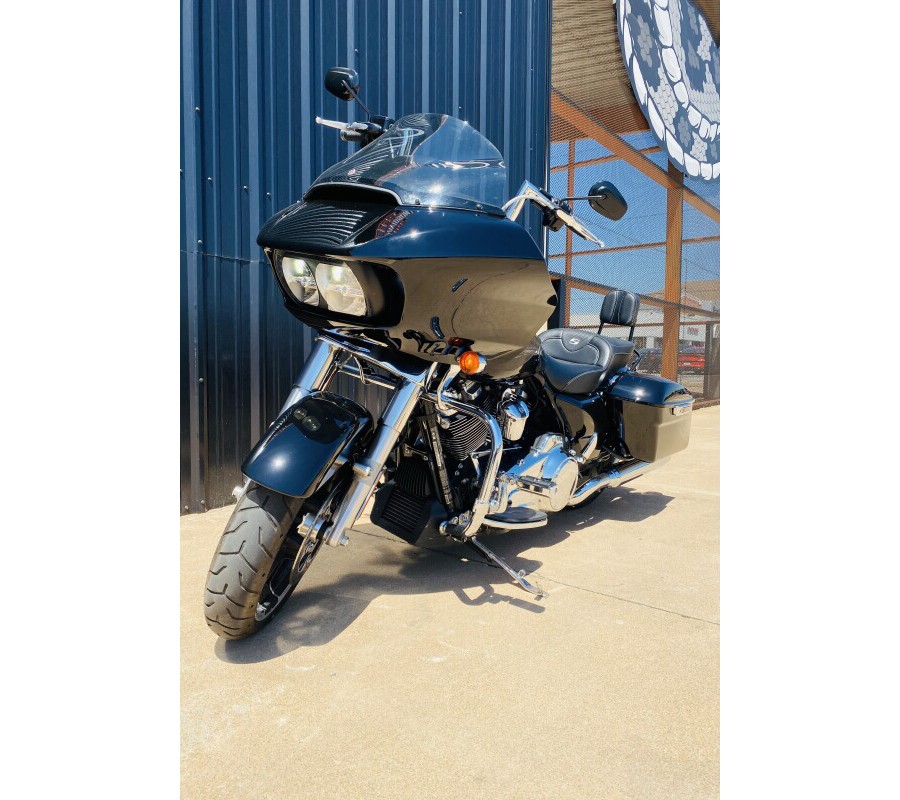 FLTRX 2021 Road Glide