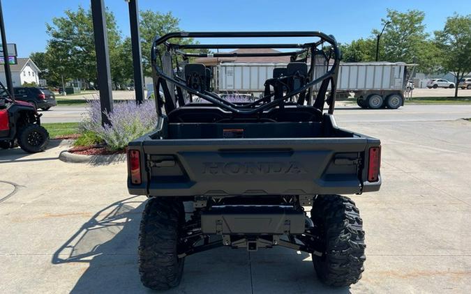 2025 Honda Pioneer 1000-6 Deluxe Crew