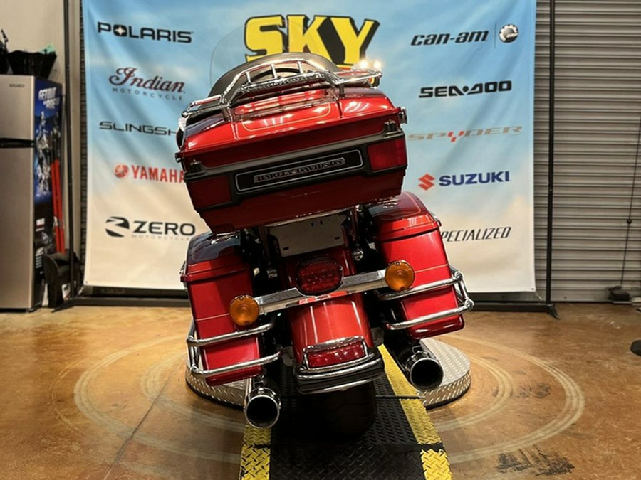 2012 Harley-Davidson FLHTCU - Electra Glide Ultra Classic