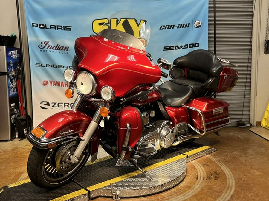2012 Harley-Davidson FLHTCU - Electra Glide Ultra Classic