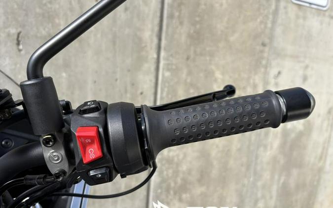 2023 Moto Guzzi V100 Mandello S