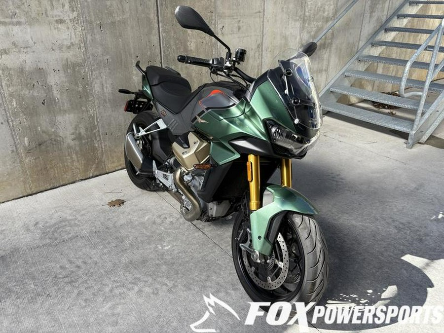 2023 Moto Guzzi V100 Mandello S