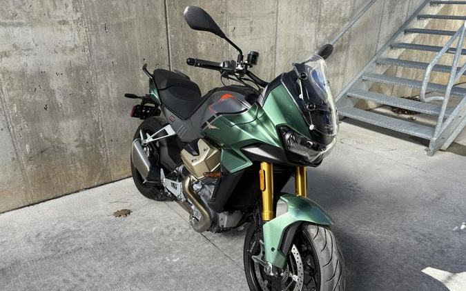 2023 Moto Guzzi V100 Mandello S