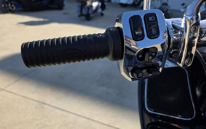 2023 Indian Motorcycle® Pursuit Limited with Premium Package Spirit Blue Metallic