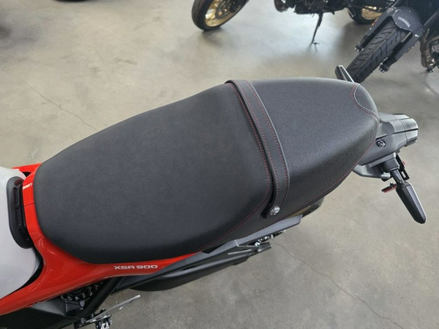 2026 Yamaha XSR 900