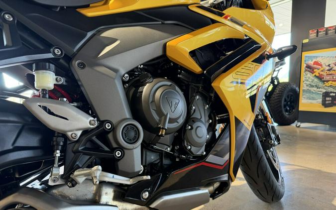 2026 Triumph Daytona 660 Cosmic Yellow
