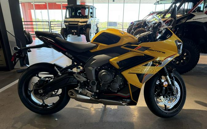2026 Triumph Daytona 660 Cosmic Yellow