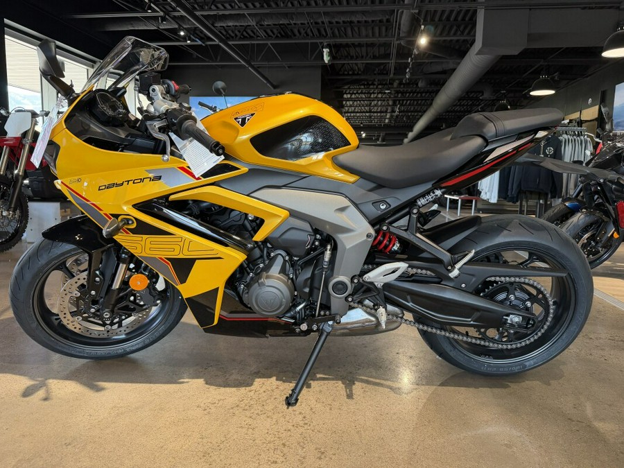 2026 Triumph Daytona 660 Cosmic Yellow