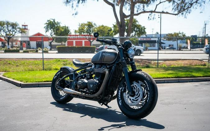 2023 Triumph Bonneville Bobber Matte Storm Grey/Matte Ironstone