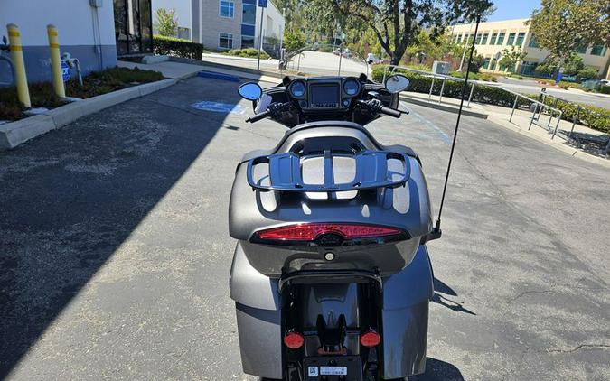 New 2025 Indian Motorcycle Roadmaster Dark Horse