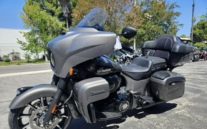 New 2025 Indian Motorcycle Roadmaster Dark Horse