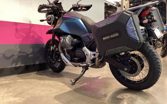 2027 MOTO GUZZI V 85 Tt Travel