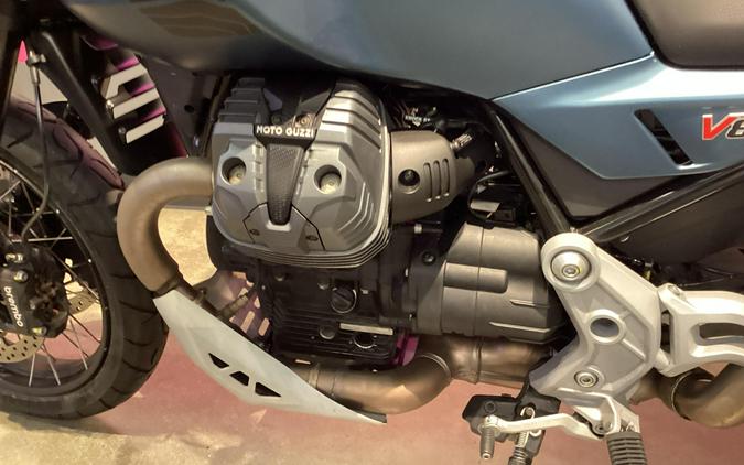 2027 MOTO GUZZI V 85 Tt Travel
