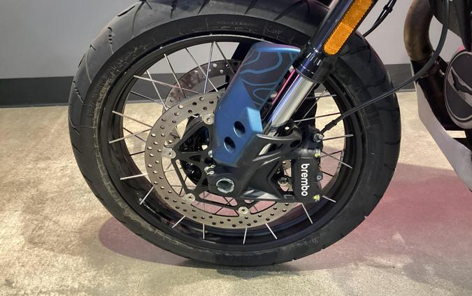 2027 MOTO GUZZI V 85 Tt Travel