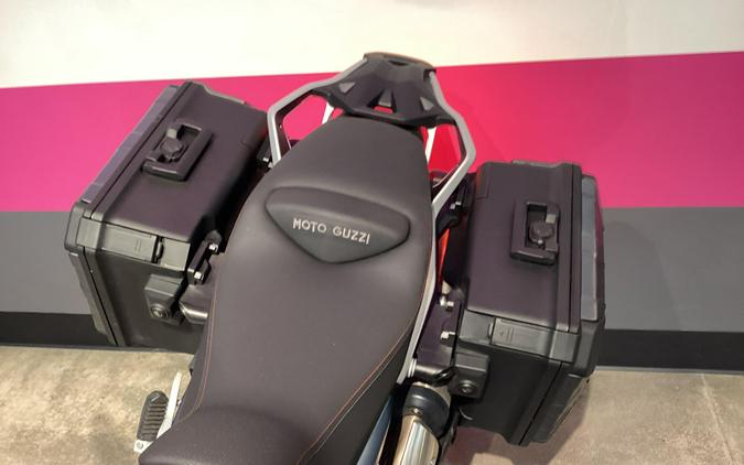 2027 MOTO GUZZI V 85 Tt Travel