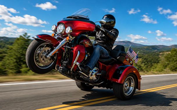 2024 HARLEY-DAVIDSON FLHTCUTG TRIGLIDE ULTRA CLASSIC - C858798