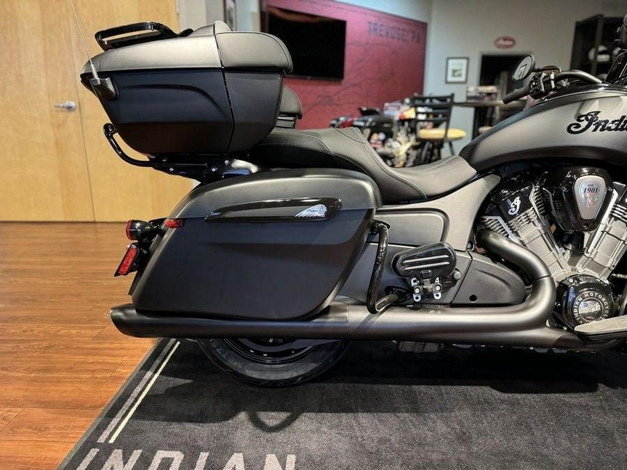 2024 Indian Motorcycle® Pursuit® Dark Horse® Black Smoke