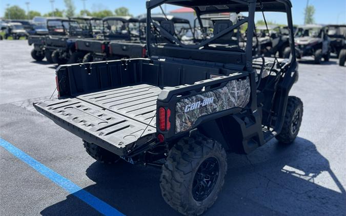 2024 Can-Am Defender XT HD7