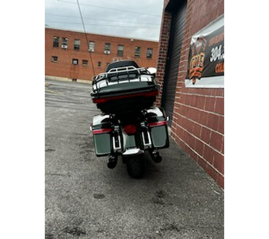 2019 Harley-Davidson® FLHTCU Electra Glide® Ultra Classic®