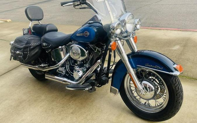 2004 Harley-Davidson® FLSTC - Heritage Softail® Classic