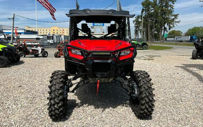 2023 Honda® Pioneer 1000-6 Deluxe Crew