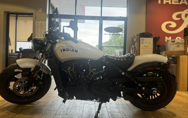 2024 Indian Scout Bobber Sixty ABS Ghost White Metallic