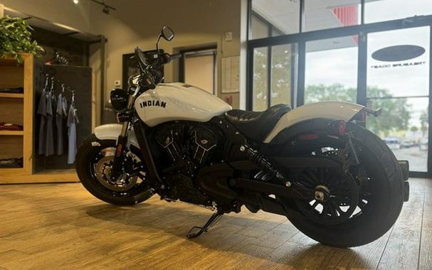 2024 Indian Scout Bobber Sixty ABS Ghost White Metallic