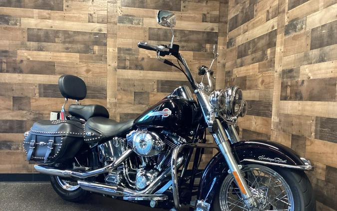 2002 Harley-Davidson® Heritage Softail® Classic Black