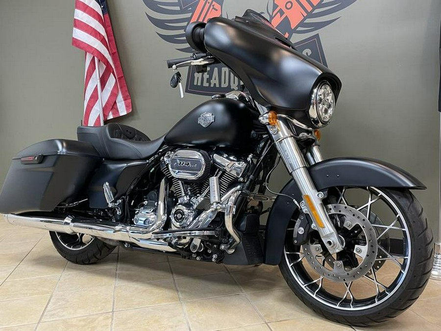 2022 Harley-Davidson® FLHXS - Street Glide® Special