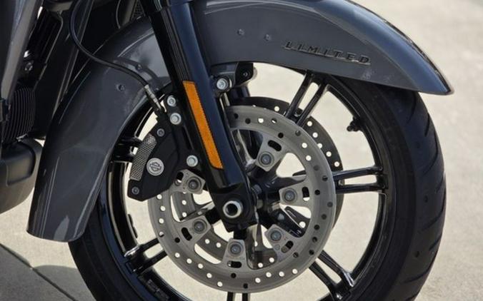 2021 Harley-Davidson® FLTRK - Road Glide® Limited