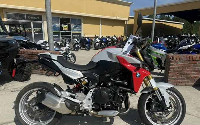 2021 BMW F 900 R Hockenheim Silver Metallic / Racing Red