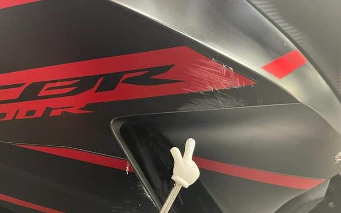2018 Honda CBR300R