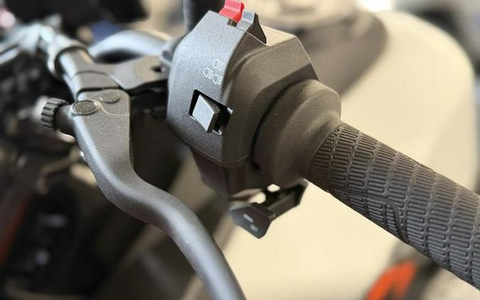 2027 KTM 990 Duke