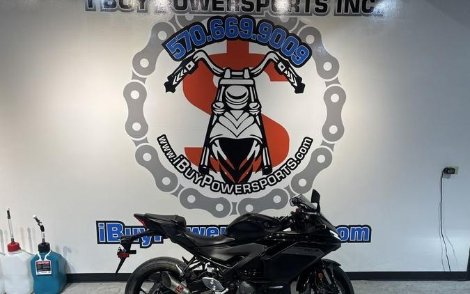 2025 Yamaha YZF-R3