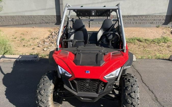 2026 Polaris RZR 200 EFI