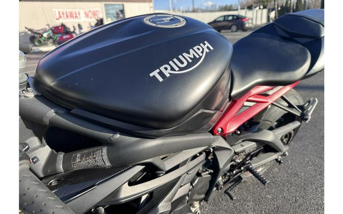 2017 Triumph Daytona 675 R