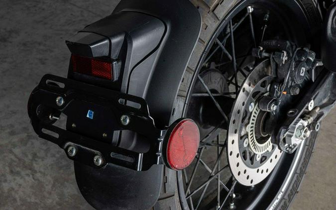 2022 Husqvarna SVARTPILEN 401