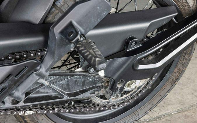 2022 Husqvarna SVARTPILEN 401