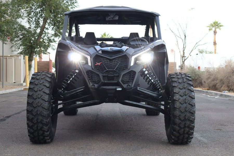 2026 Can-Am® Maverick X3 Max X RS Turbo RR Triple Black_7.6 in.