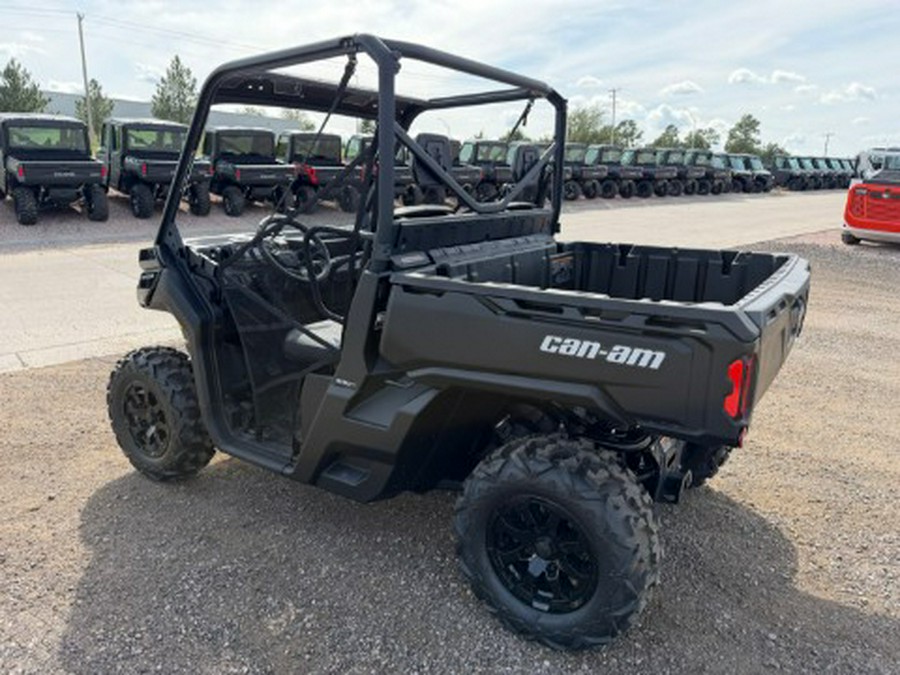 2026 Can-Am Defender DPS HD9
