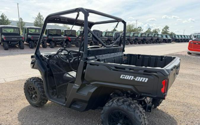 2026 Can-Am Defender DPS HD9