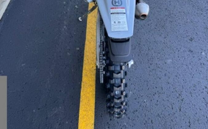 2027 Husqvarna TE 300 Pro
