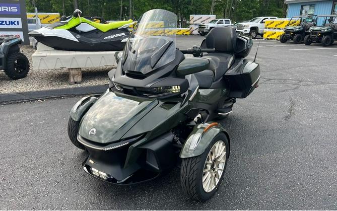 2023 Can-Am Spyder RT Sea To Sky