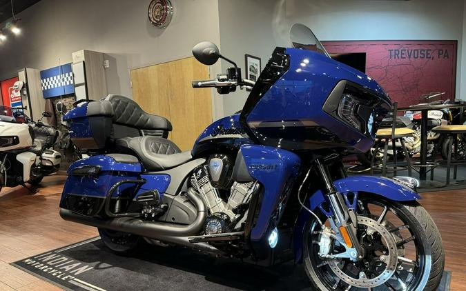 2024 Indian Motorcycle® Pursuit® Dark Horse® with PowerBand Audio Package Springfield Blue