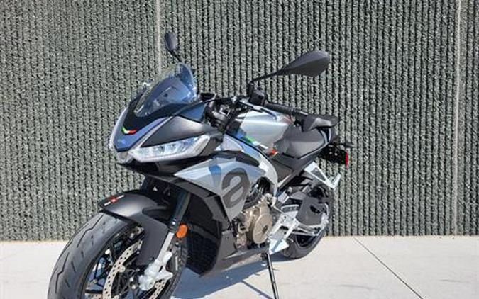 2024 Aprilia Tuono 660