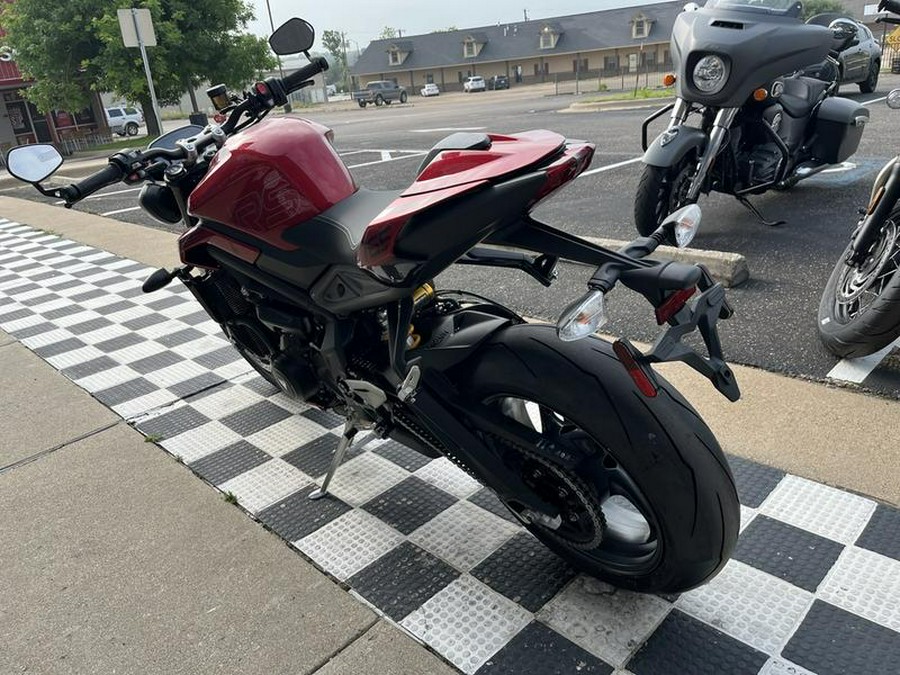 2024 Triumph Street Triple 765 RS Carnival Red